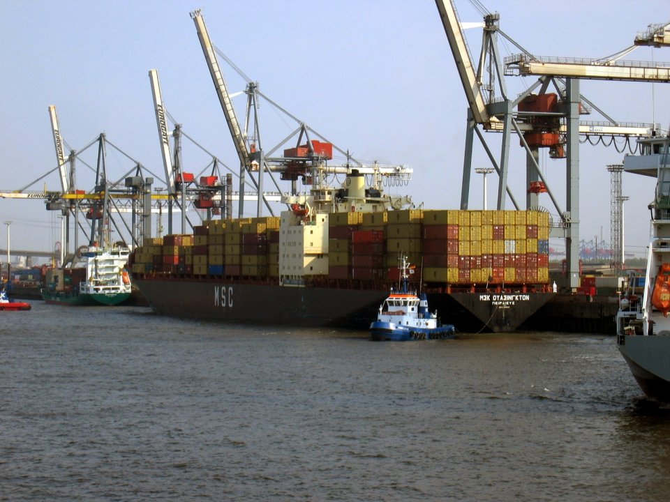 vessel loading